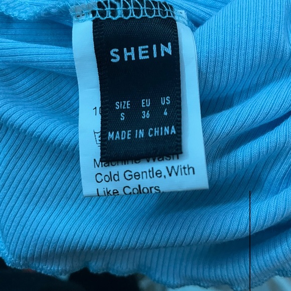 3 Shein Ribbed Crop Top Bundle! 2 Light Blue, 1 Black - Picture 3 of 9